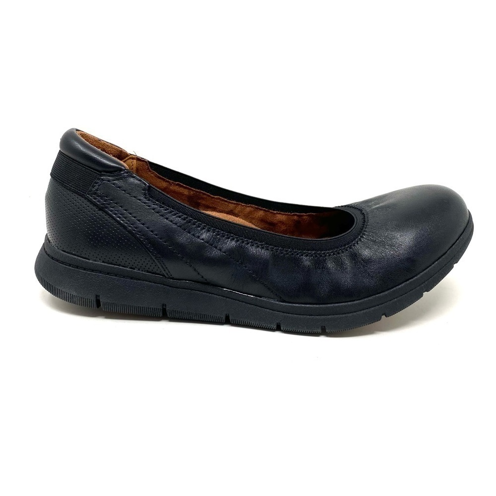 Cobb Hill WOMEN'S LIDIA BALLET FLAT Black Leather